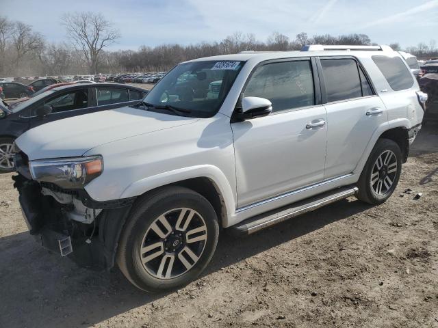 2015 TOYOTA 4RUNNER SR5 2015 image