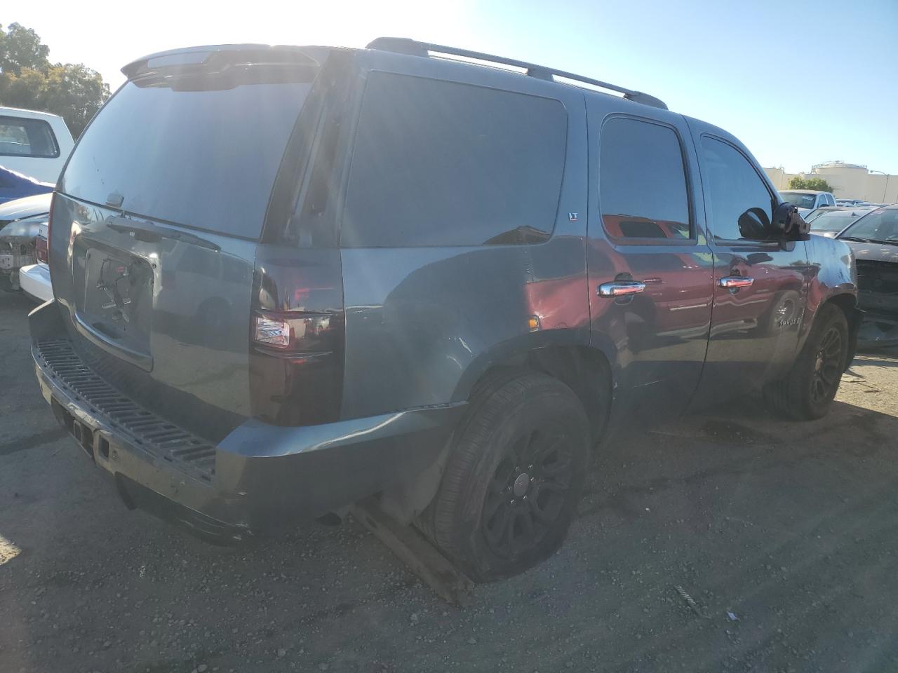 Image 3 of 2008 CHEVROLET TAHOE C1500 2008 with VIN 1GNFC13048J122389