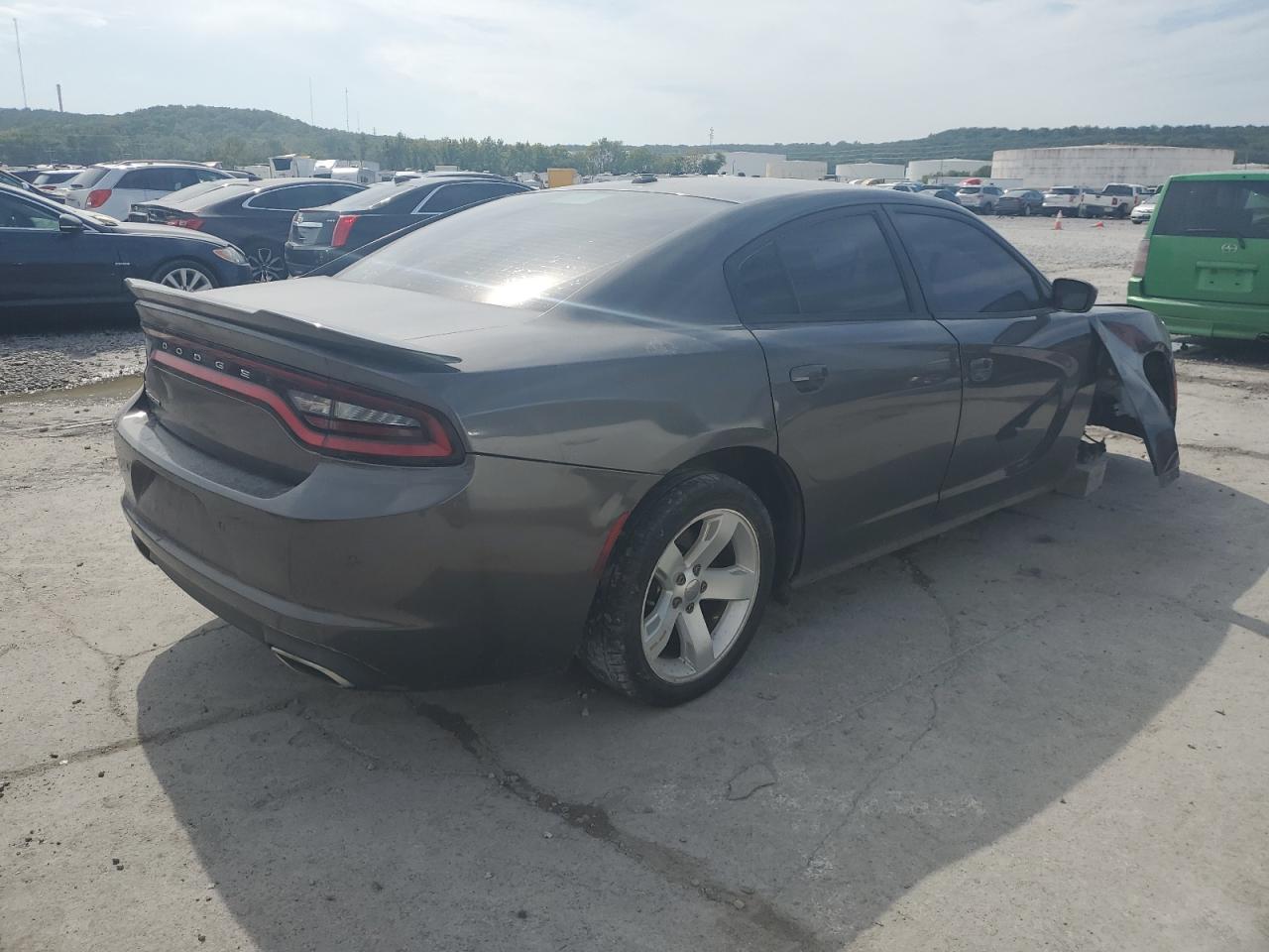 Изображение 3 2015 DODGE CHARGER SE 2015 с VIN 2C3CDXBG4FH878818