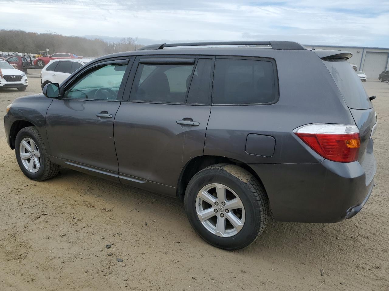 Image 2 of 2010 TOYOTA HIGHLANDER  2010 with VIN 5TDZA3EH3AS004806