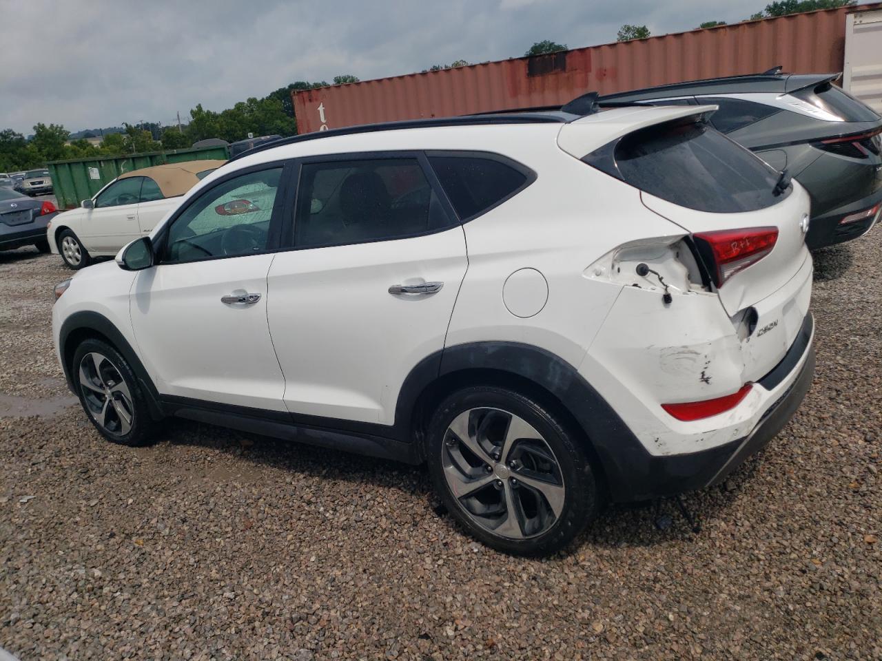 Изображение 2 2016 HYUNDAI TUCSON LIMITED 2016 с VIN KM8J33A28GU133150