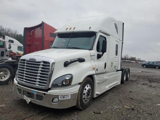 Изображение 2 2017 FREIGHTLINER CASCADIA 125  2017 с VIN 3AKJGLDR8HSHW2092
