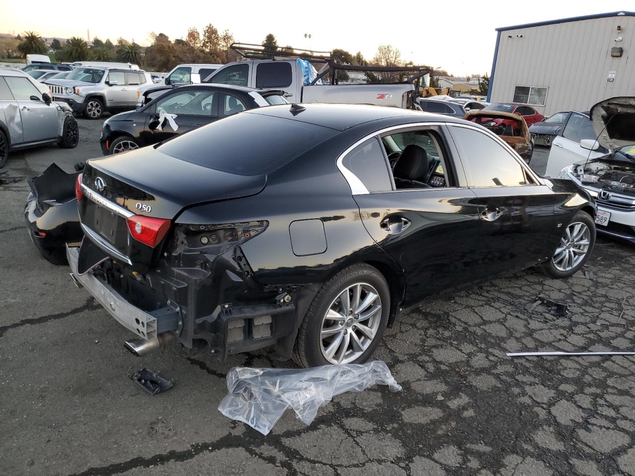 Obraz 3 z 2014 INFINITI Q50 BASE 2014 z VIN JN1BV7AP8EM683051
