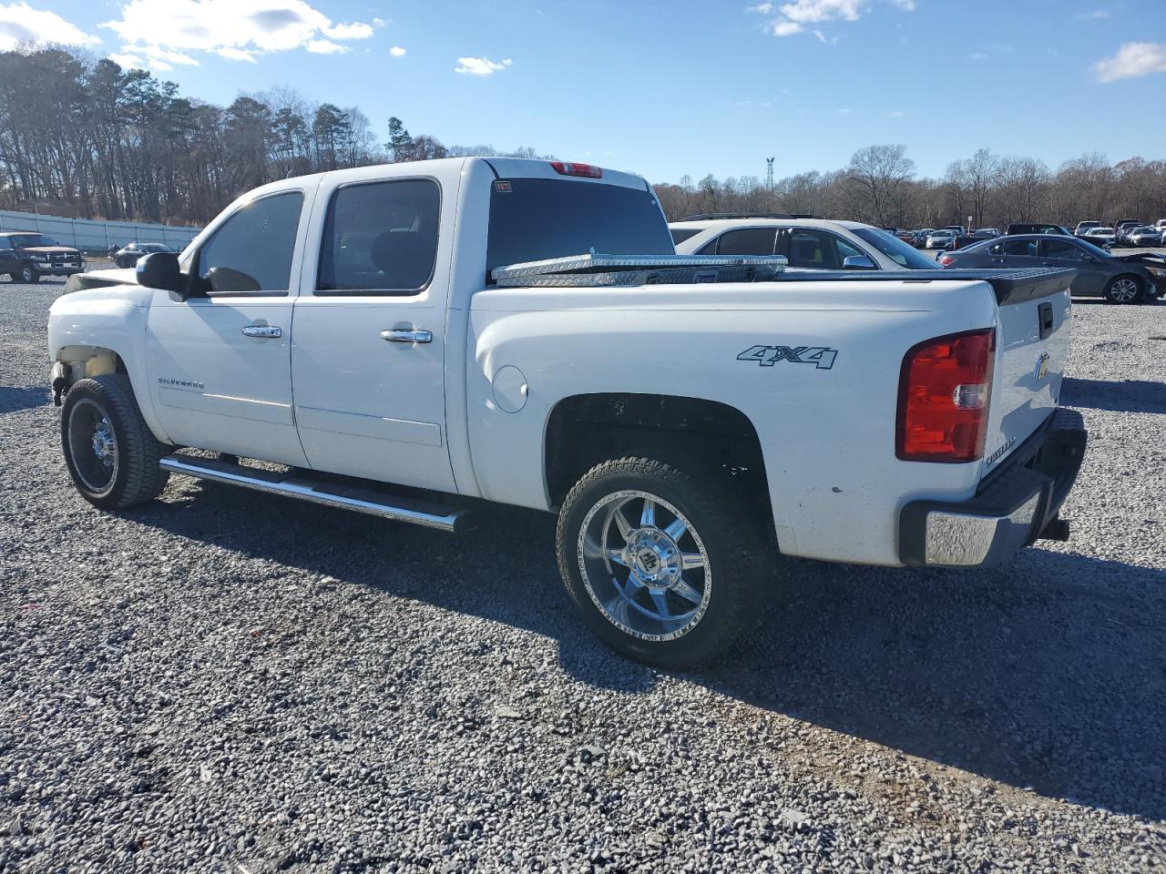 Obraz 2 z 2012 CHEVROLET SILVERADO K1500 LT 2012 z VIN 3GCPKSE74CG220588