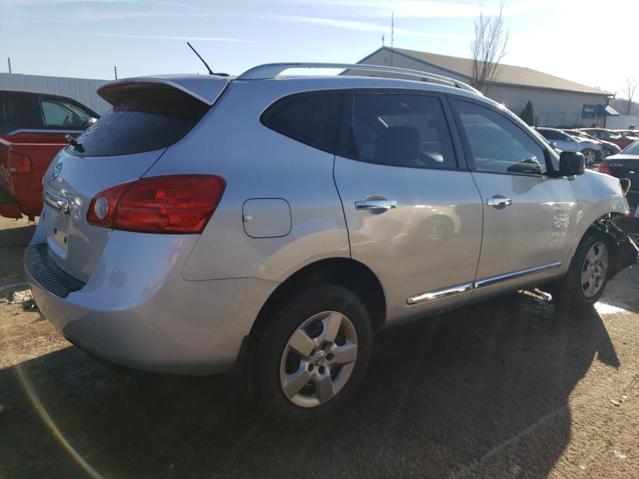 Image 3 of 2014 NISSAN ROGUE SELECT S 2014 with VIN JN8AS5MT8EW605912