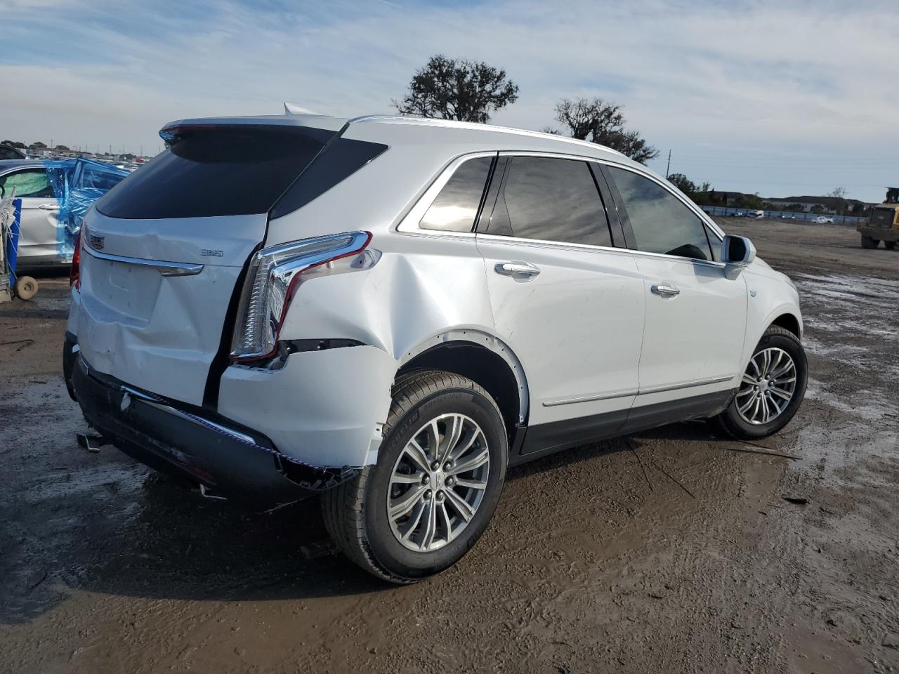 Obraz 3 z 2018 CADILLAC XT5 LUXURY 2018 z VIN 1GYKNCRS5JZ192586