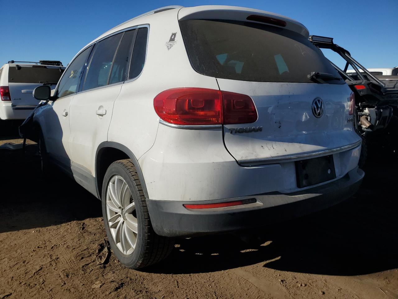 Image 2 of 2012 VOLKSWAGEN TIGUAN S 2012 with VIN WVGAV7AX9CW525081