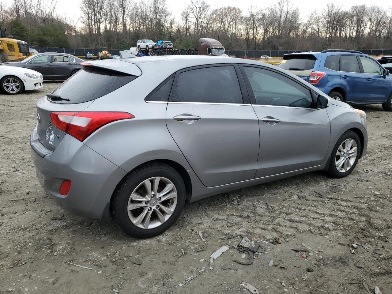 Image 3 of 2013 HYUNDAI ELANTRA GT  2013 with VIN KMHD35LE5DU097123