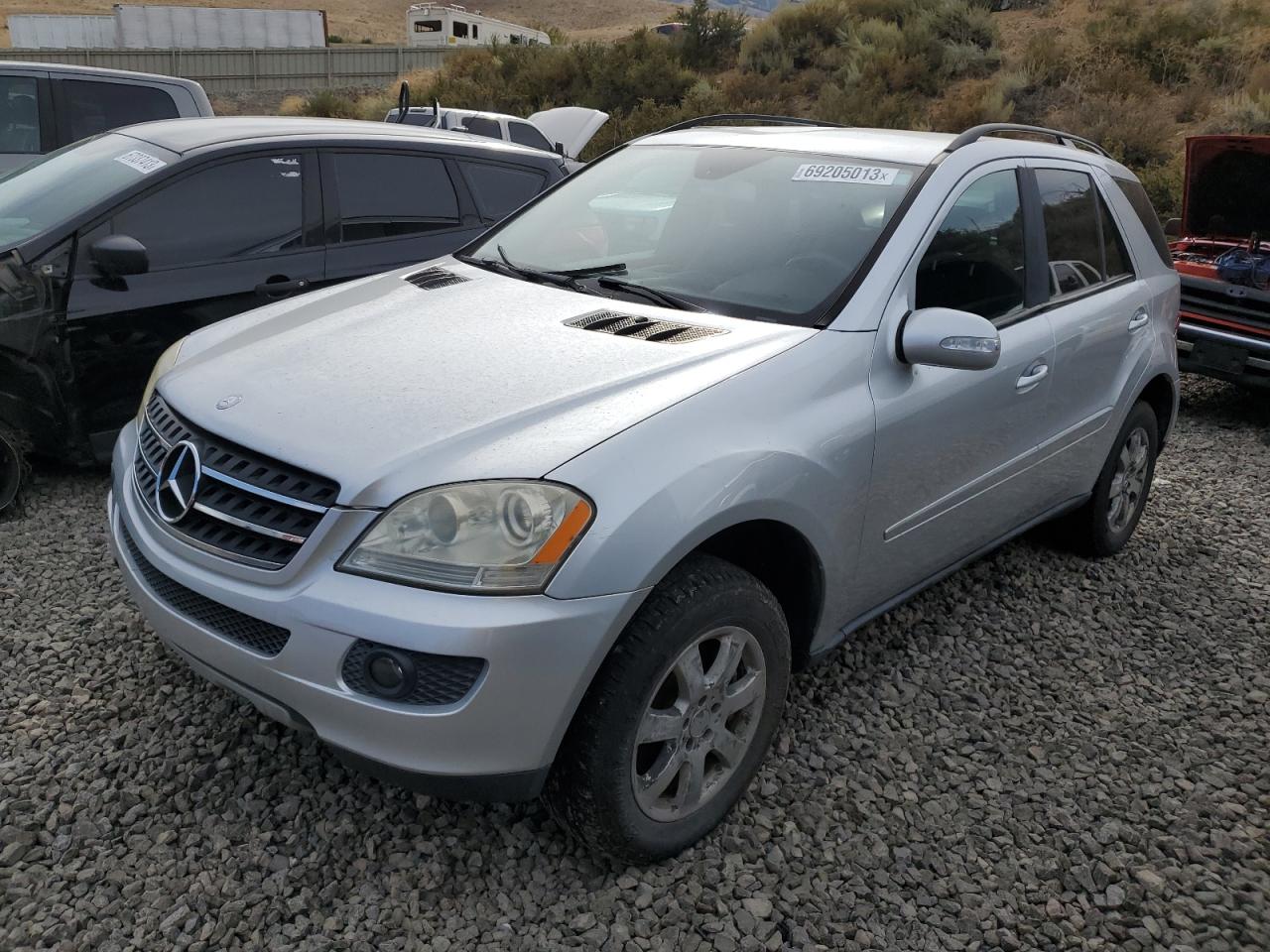 Изображение 1 2007 MERCEDES-BENZ ML 350 2007 с VIN 4JGBB86E07A209002