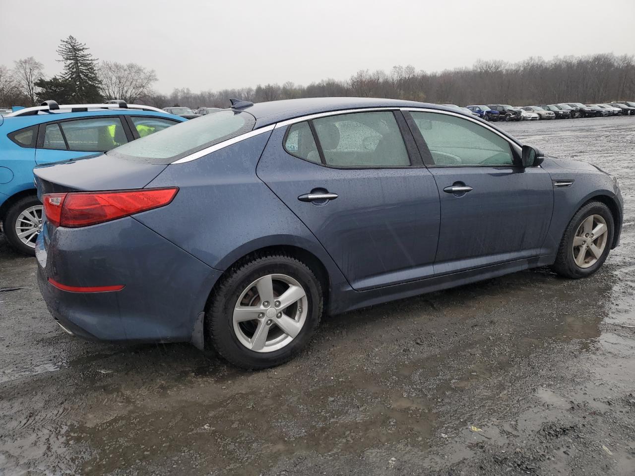 Obraz 3 z 2015 KIA OPTIMA LX 2015 z VIN 5XXGM4A71FG364148