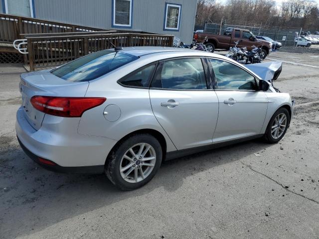 Obraz 3 z 2018 FORD FOCUS SE 2018 z VIN 1FADP3F28JL295412