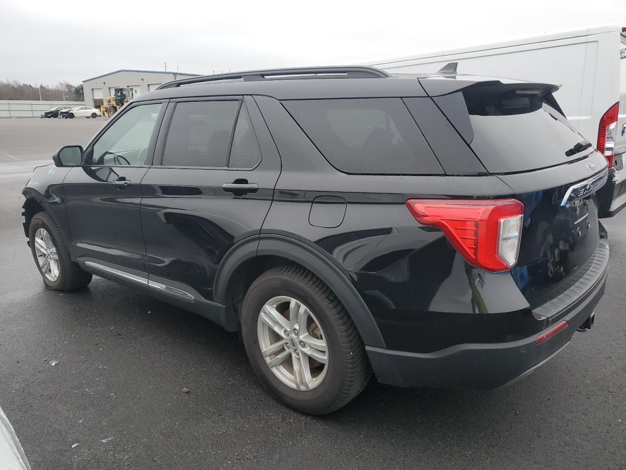 Image 2 of 2021 FORD EXPLORER XLT 2021 with VIN 1FMSK8DH0MGB65671