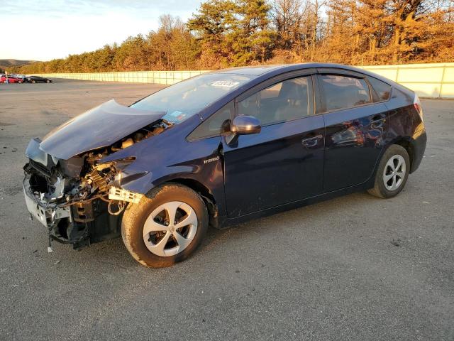 Image 1 of 2015 TOYOTA PRIUS  2015 with VIN JTDKN3DU4F0456410
