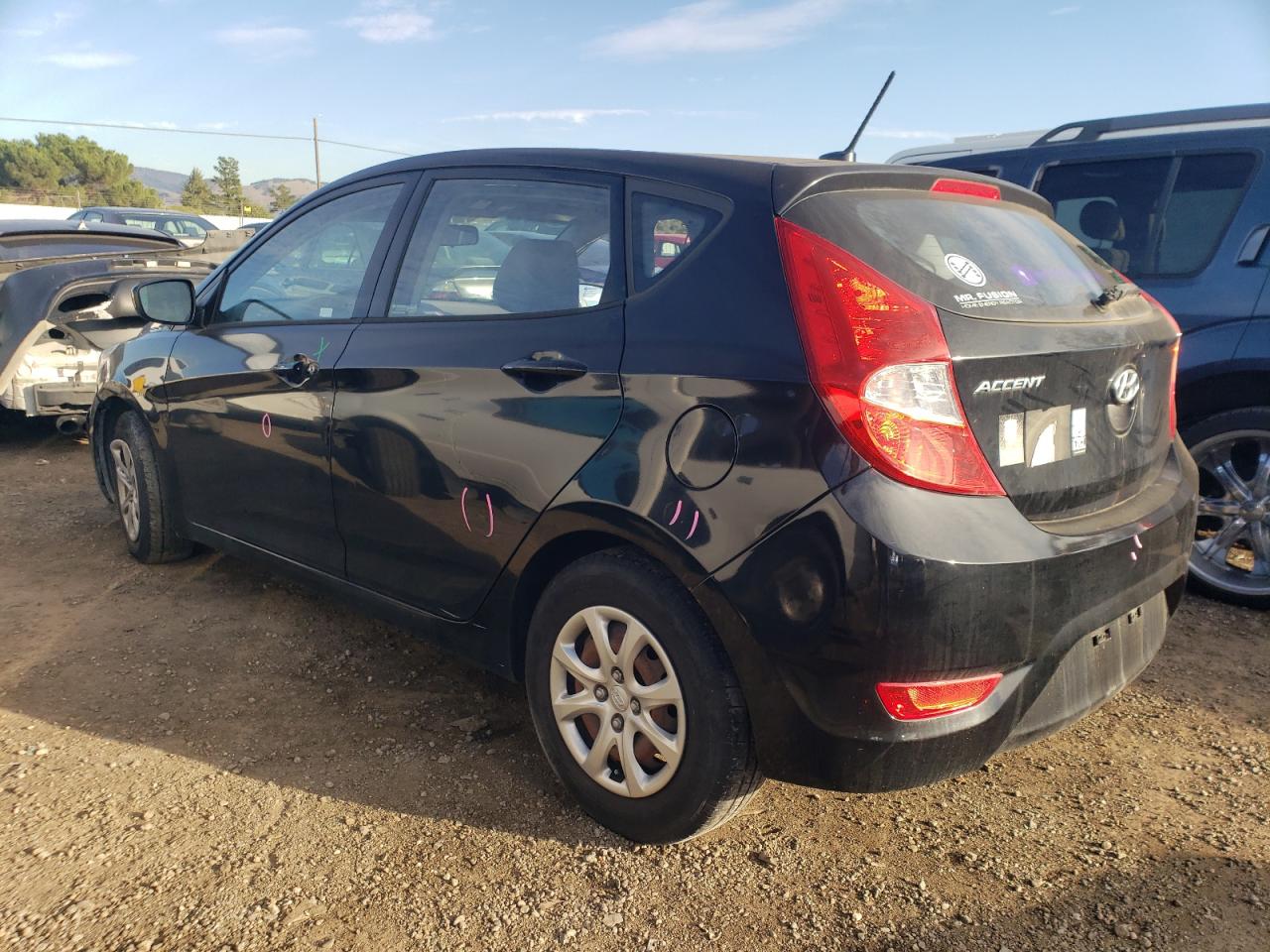 Image 2 of 2013 HYUNDAI ACCENT GLS 2013 with VIN KMHCT5AE3DU061929