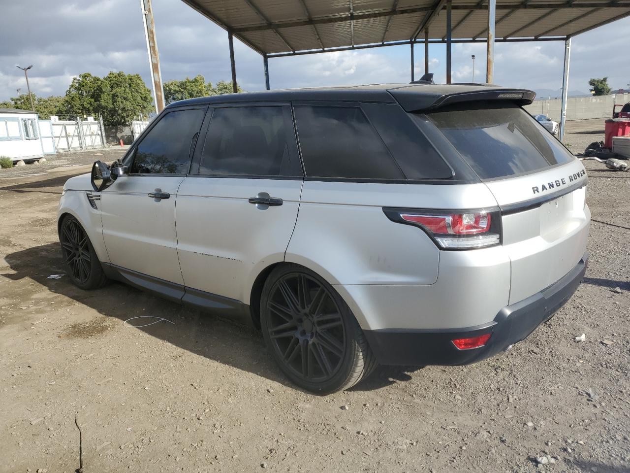 Изображение 2 2016 LAND ROVER RANGE ROVER SPORT HSE 2016 с VIN SALWR2KF2GA566168