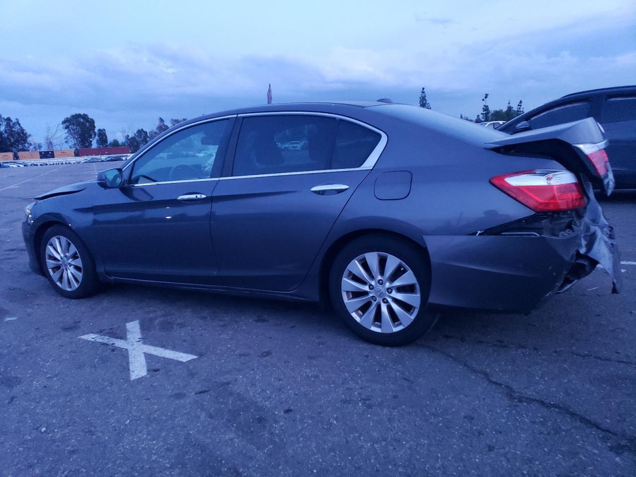 Image 2 of 2013 HONDA ACCORD EXL 2013 with VIN 1HGCR2F83DA219709