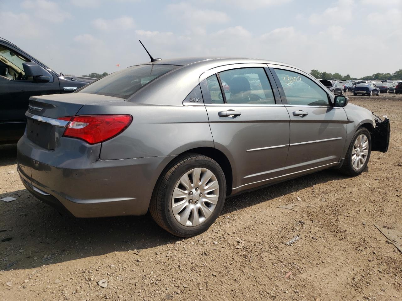 Изображение 3 2012 CHRYSLER 200 LX 2012 с VIN 1C3CCBAB2CN200115