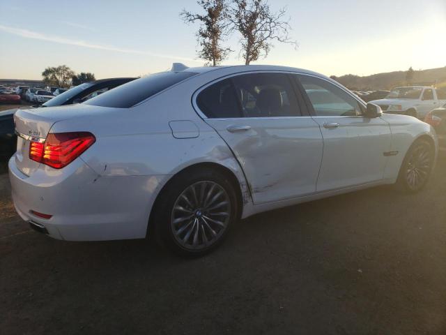 Obraz 3 z 2012 BMW 740 I 2012 z VIN WBAKA4C56CDS99394