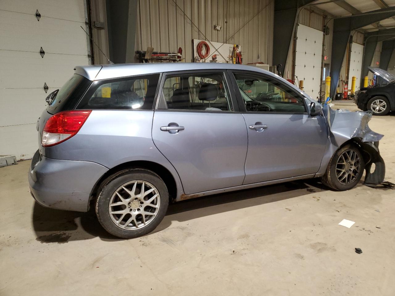 Obraz 3 z 2004 TOYOTA COROLLA MATRIX XR 2004 z VIN 2T1KR32EX4C229841