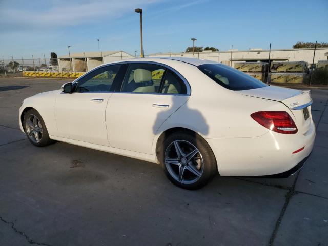 Obraz 2 z 2017 MERCEDES-BENZ E 300 4MATIC 2017 z VIN WDDZF4KB2HA179505