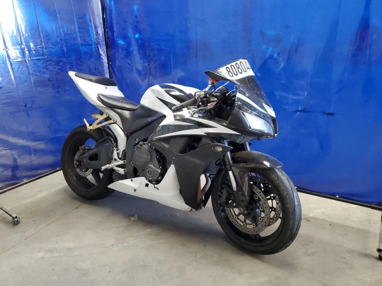 Obraz 1 z 2008 HONDA CBR600 RR 2008 z VIN JH2PC40168M101075