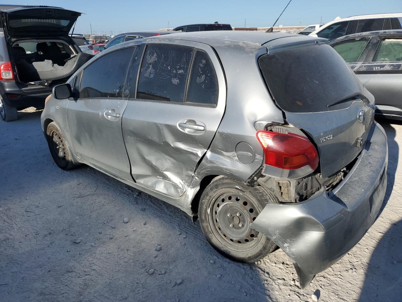 Image 2 of 2010 TOYOTA YARIS  2010 with VIN JTDKT4K32A5288509
