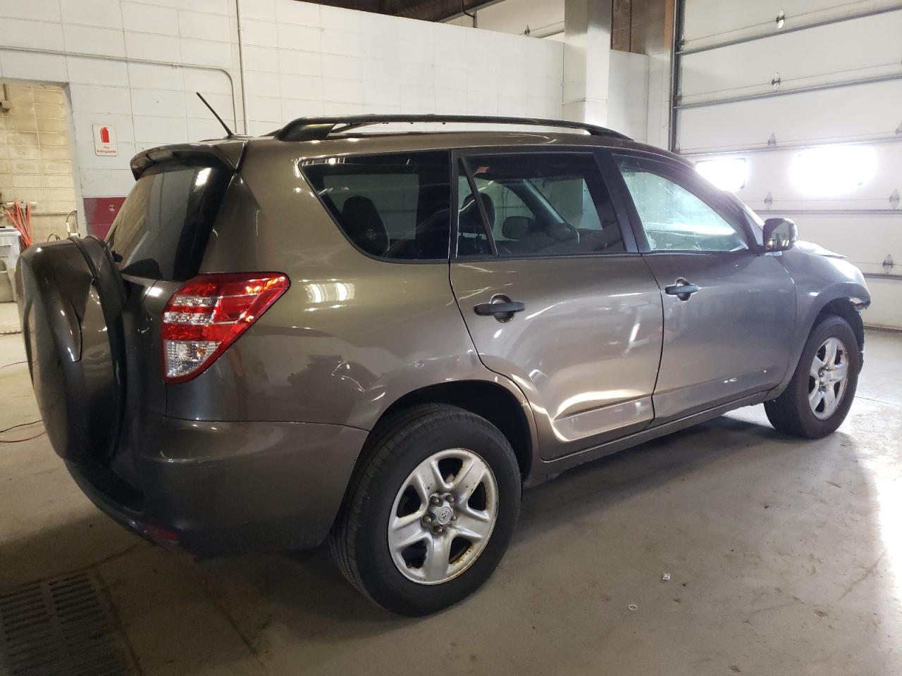 Obraz 3 z 2012 TOYOTA RAV4  2012 z VIN JTMZF4DV9C5043147