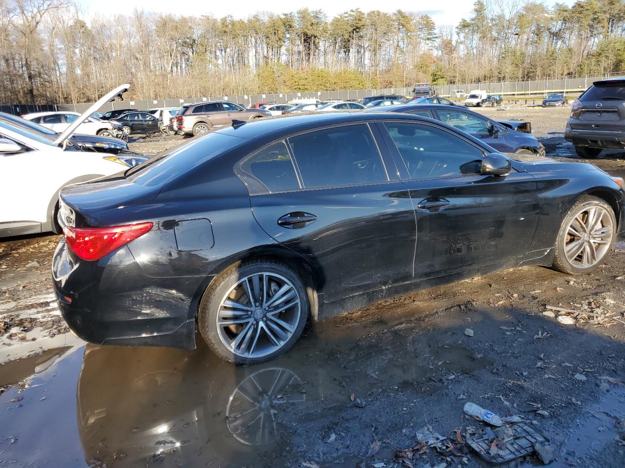Image 3 of 2015 INFINITI Q50 BASE 2015 with VIN JN1BV7AR5FM393904