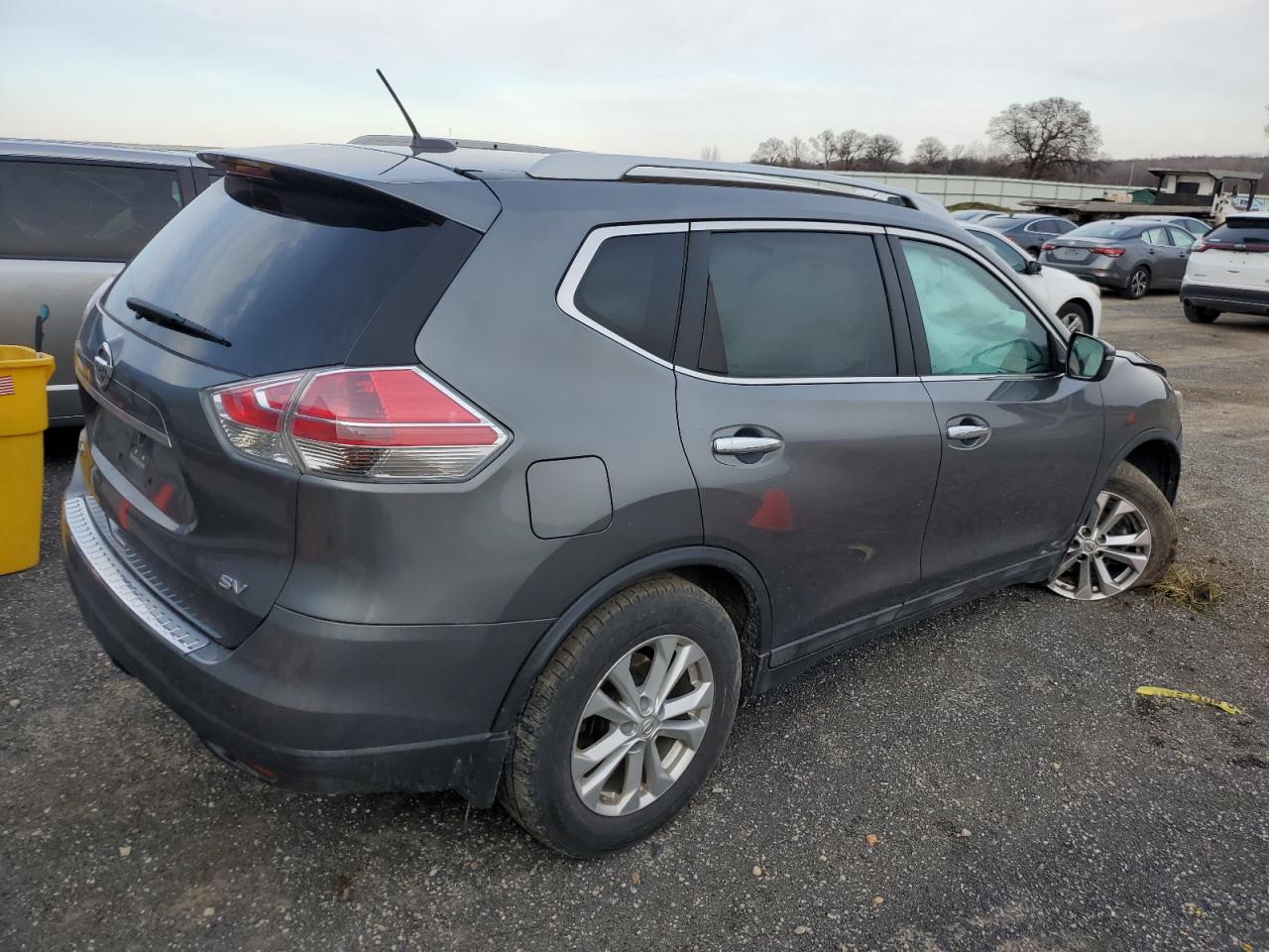 Изображение 3 2015 NISSAN ROGUE S 2015 с VIN 5N1AT2MT5FC910466