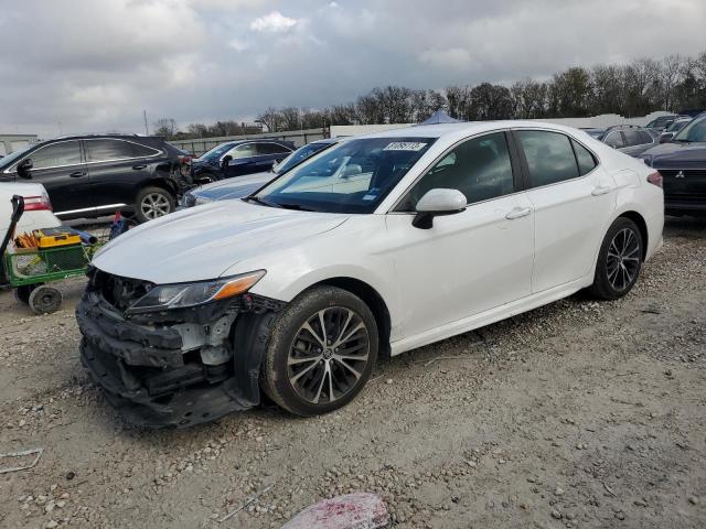 Image 1 of 2018 TOYOTA CAMRY L 2018 with VIN 4T1B11HK1JU577062