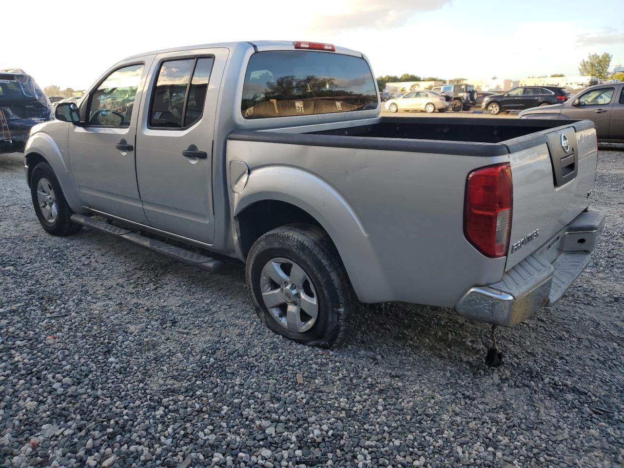 Obraz 2 z Nissan Frontier Crew Cab Se 2010 z VIN 1N6AD0ER9AC436374