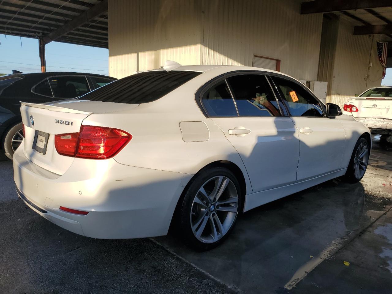 Изображение 3 2014 BMW 328 I 2014 с VIN WBA3A5G56ENP32715