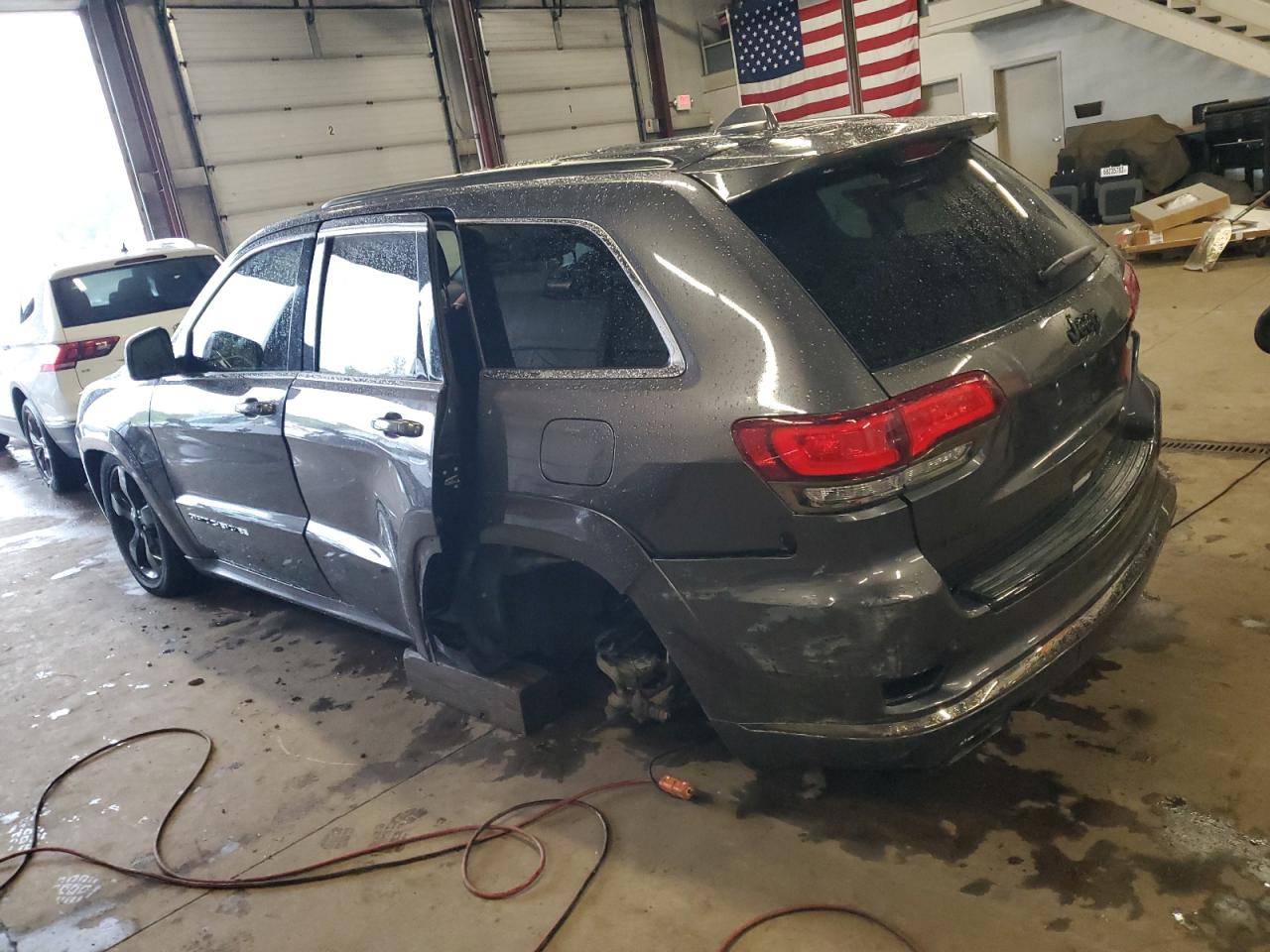 Obraz 2 z 2016 JEEP GRAND CHEROKEE OVERLAND 2016 z VIN 1C4RJFCG0GC349099