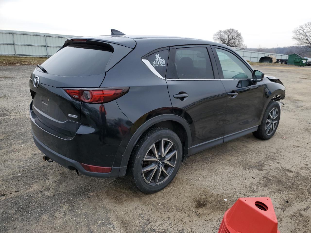 Изображение 3 2018 MAZDA CX-5 GRAND TOURING 2018 с VIN JM3KFBDM1J0329847