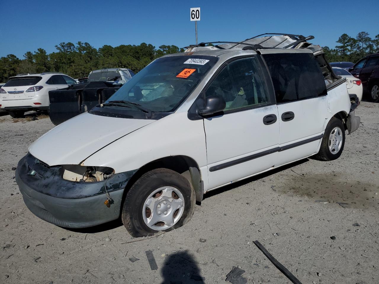 Image 1 of 1999 DODGE CARAVAN  1999 with VIN 2B4FP2537XR150608