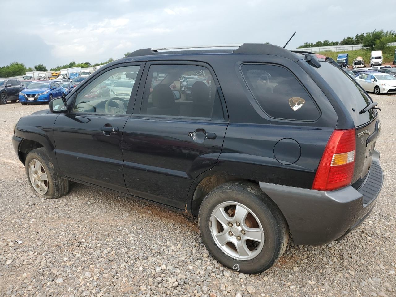 Obraz 2 z 2007 KIA SPORTAGE LX 2007 z VIN KNDJF724977422233