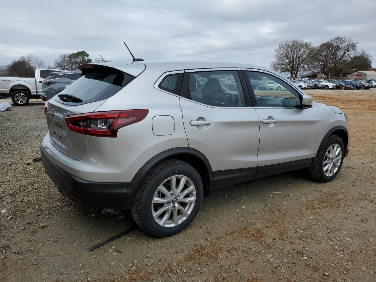 Изображение 3 2022 NISSAN ROGUE SPORT S 2022 с VIN JN1BJ1AW3NW470237