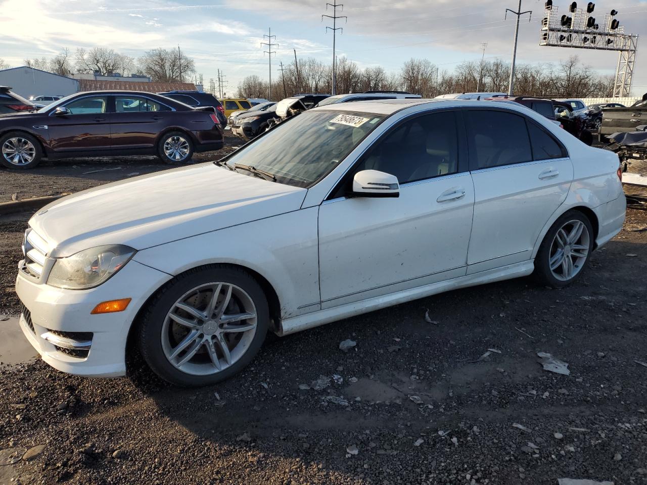 Image 1 of 2013 MERCEDES-BENZ C 300 4MATIC 2013 with VIN WDDGF8ABXDA821186