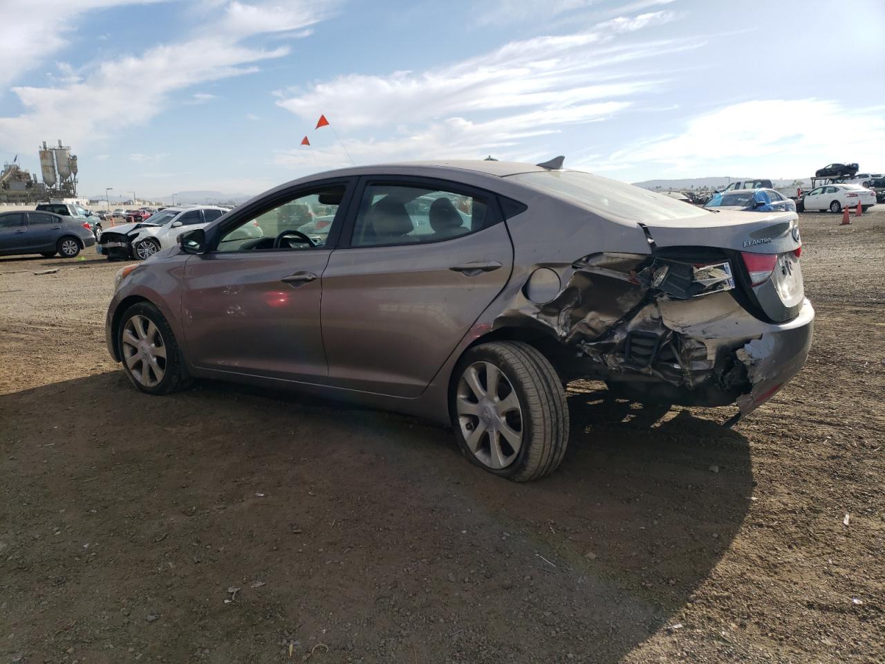Obraz 2 z 2012 HYUNDAI ELANTRA GLS 2012 z VIN 5NPDH4AE3CH132656