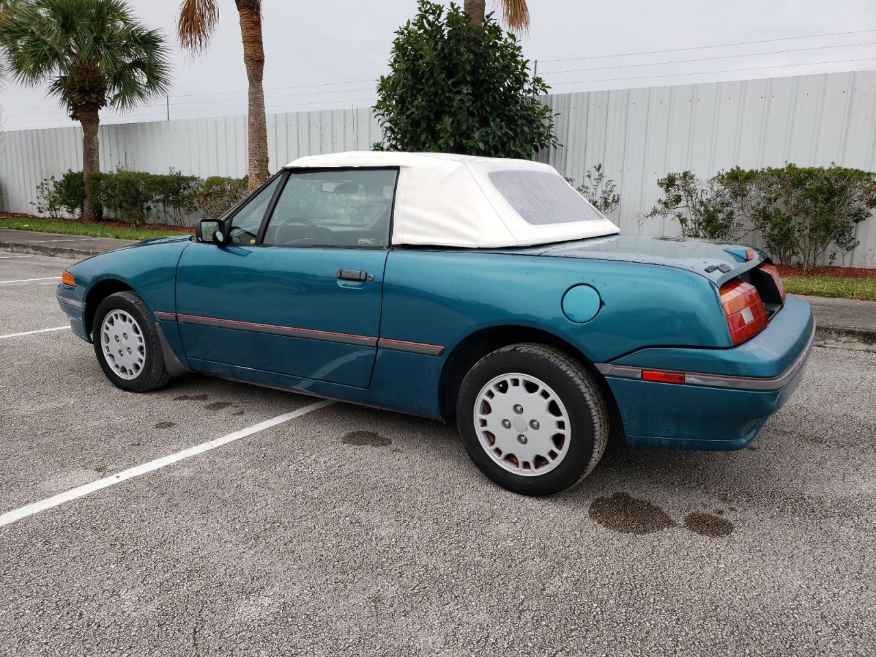 Obraz 2 z 1993 MERCURY CAPRI  1993 z VIN 6MPCT01Z3P8644159