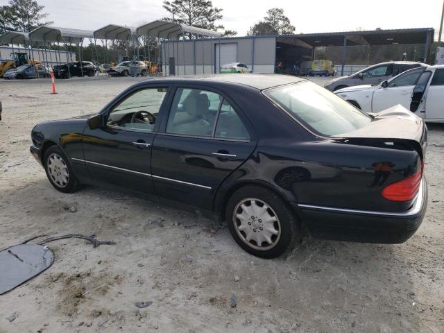 Image 2 of 1998 MERCEDES-BENZ E 320 1998 with VIN WDBJF65F7WA691256