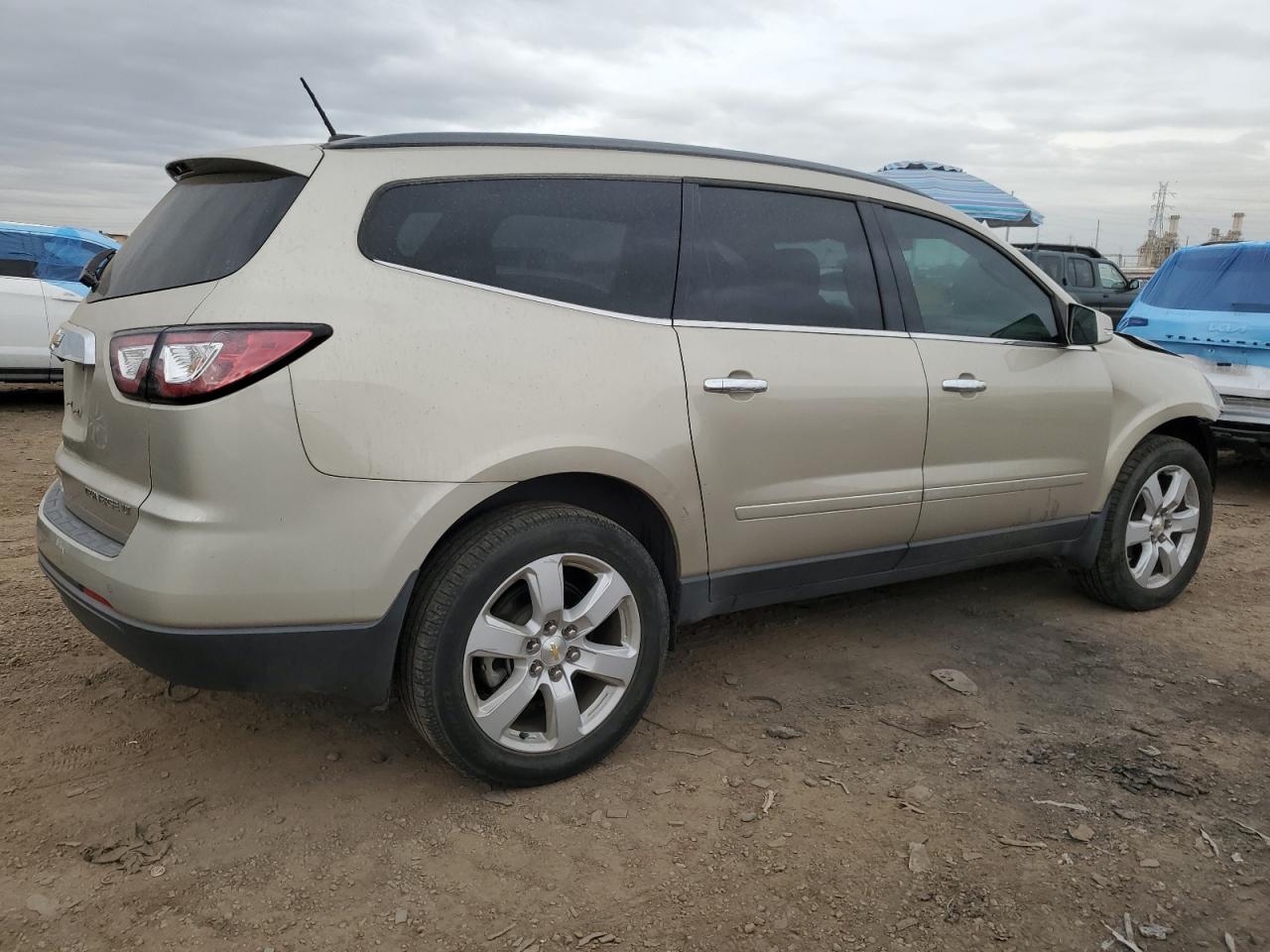 Изображение 3 2016 CHEVROLET TRAVERSE LT 2016 с VIN 1GNKRGKD7GJ121076