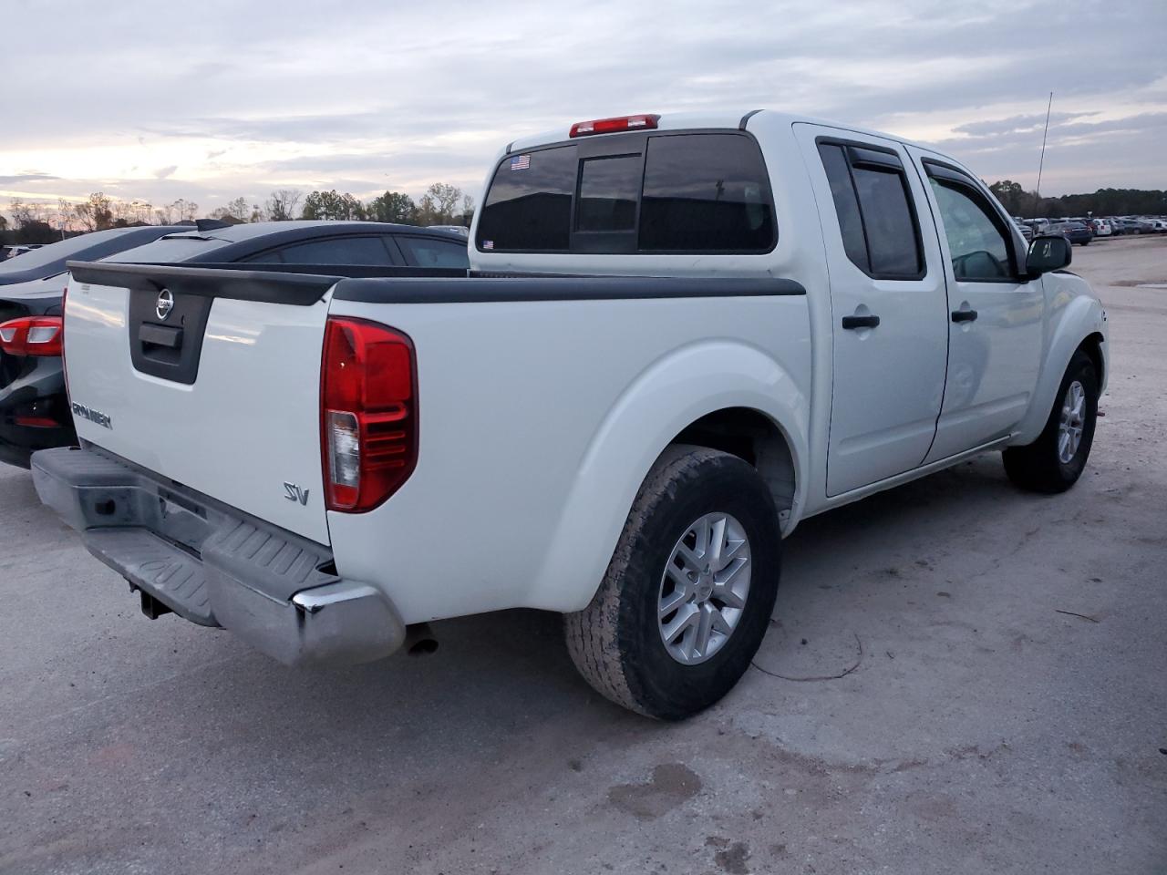 Image 3 of Nissan Frontier S 2019 with VIN 1N6AD0ER1KN734522