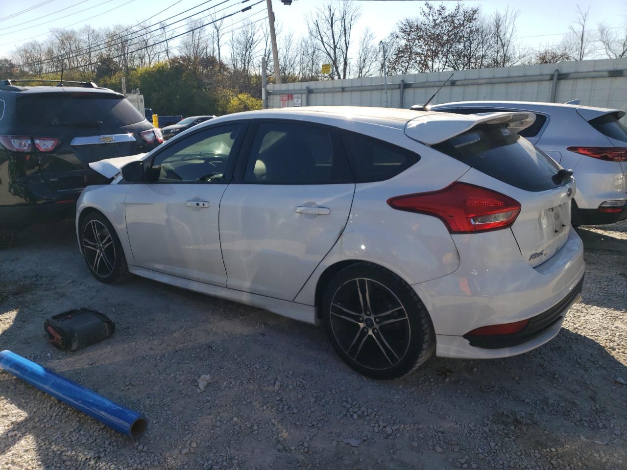 Obraz 2 z 2016 FORD FOCUS ST 2016 z VIN 1FADP3L9XGL226926