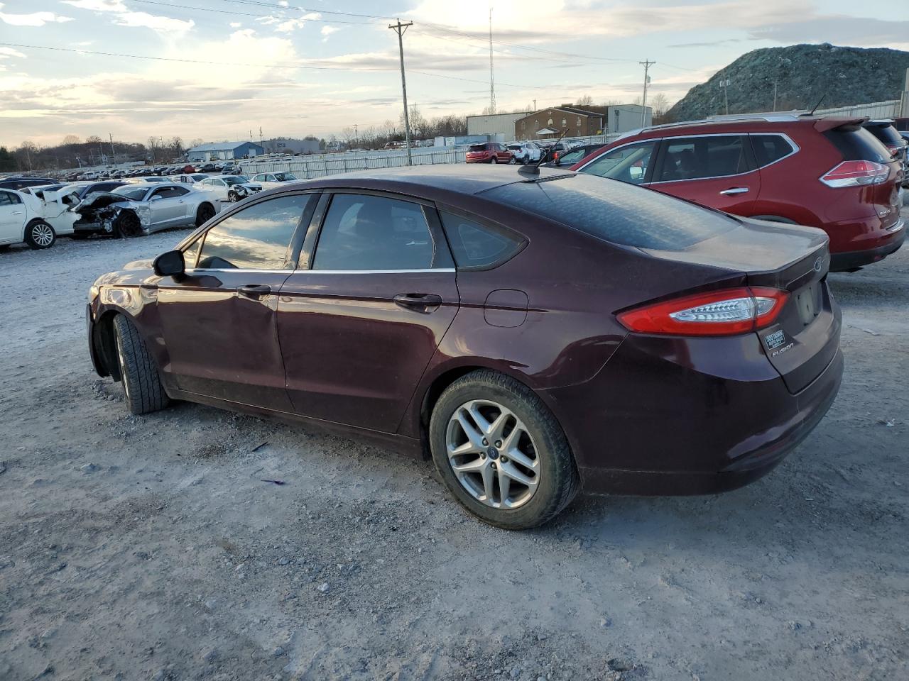 Image 2 of 2013 FORD FUSION SE 2013 with VIN 3FA6P0H73DR149330