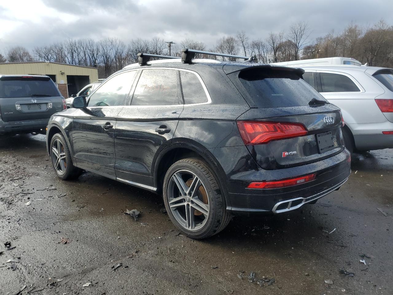 Изображение 2 2018 AUDI SQ5 PREMIUM PLUS 2018 с VIN WA1A4AFYXJ2129195