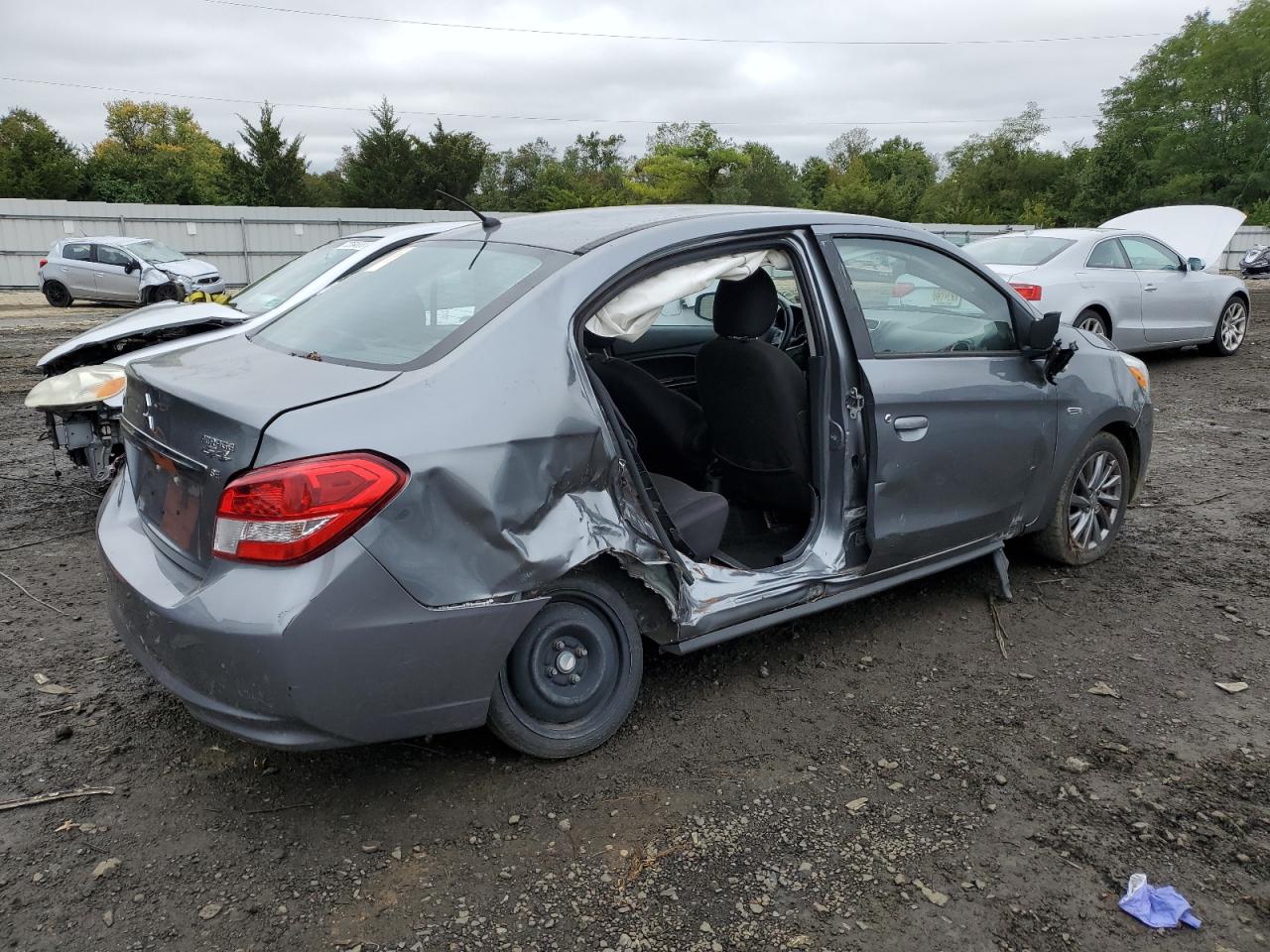 Изображение 3 2019 MITSUBISHI MIRAGE G4 SE 2019 с VIN ML32F4FJ0KHF17212