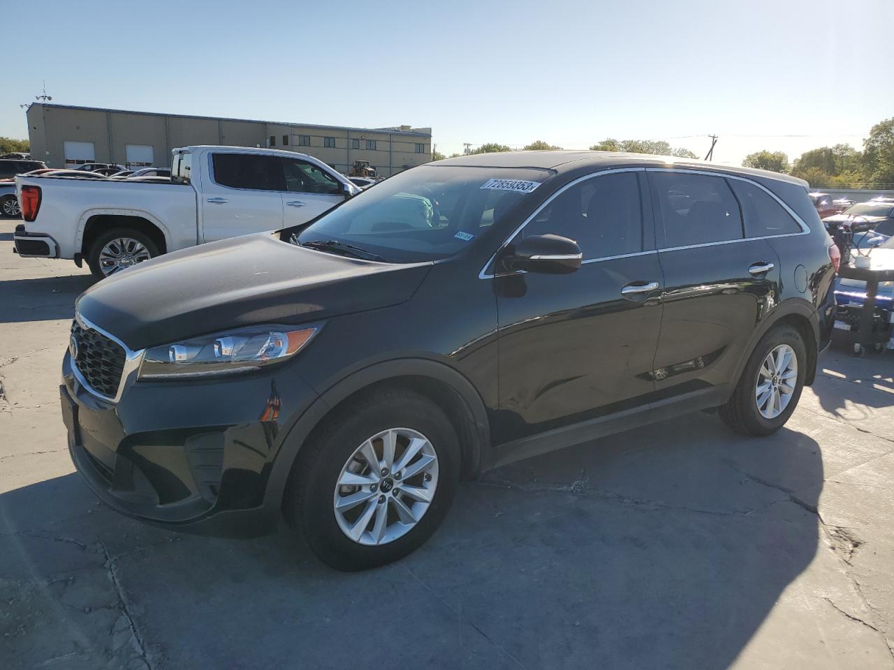 Изображение 1 2019 KIA SORENTO L 2019 с VIN 5XYPG4A30KG579529
