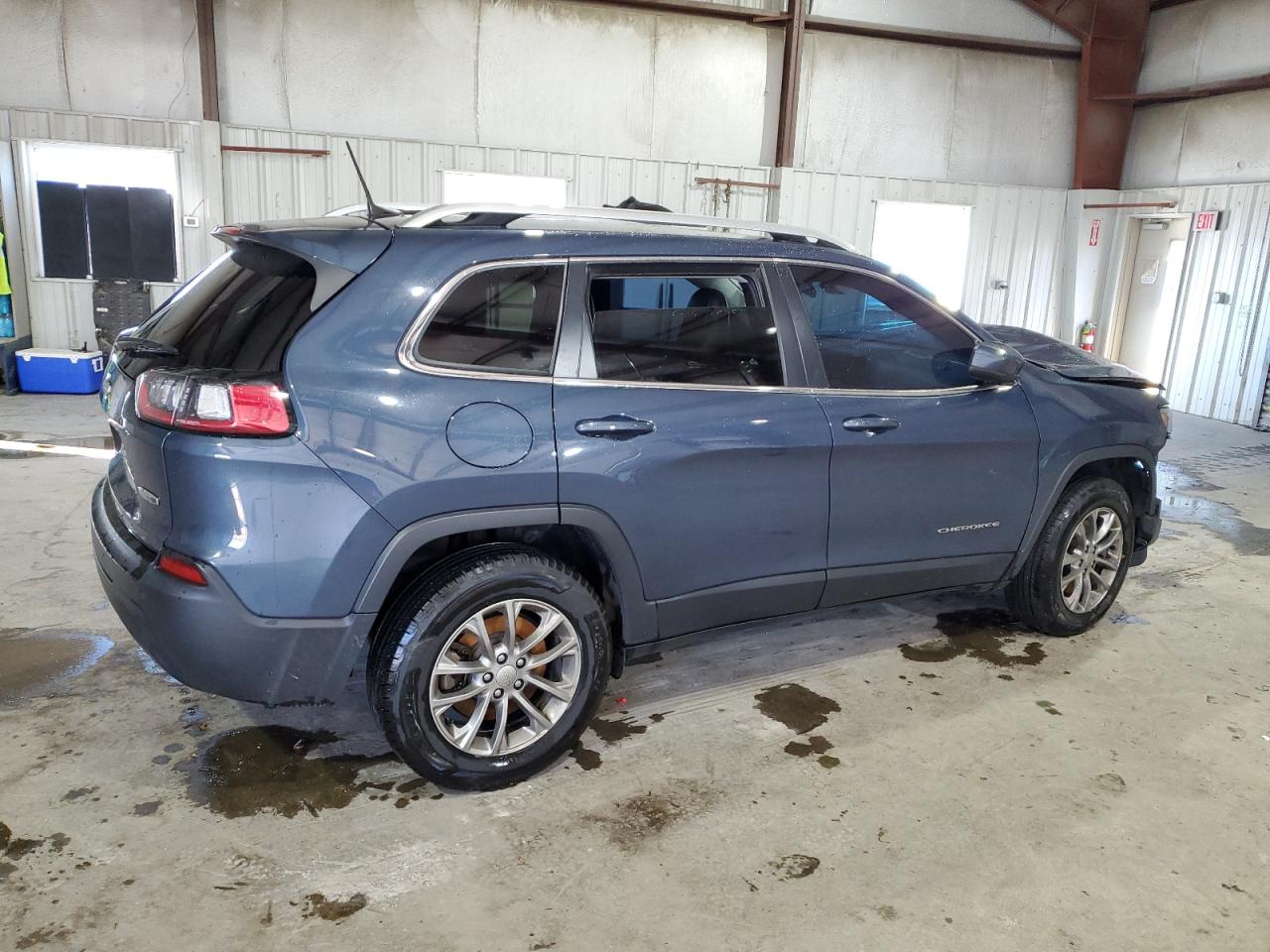 Image 3 of 2019 JEEP CHEROKEE LATITUDE PLUS 2019 with VIN 1C4PJMLB3KD457672
