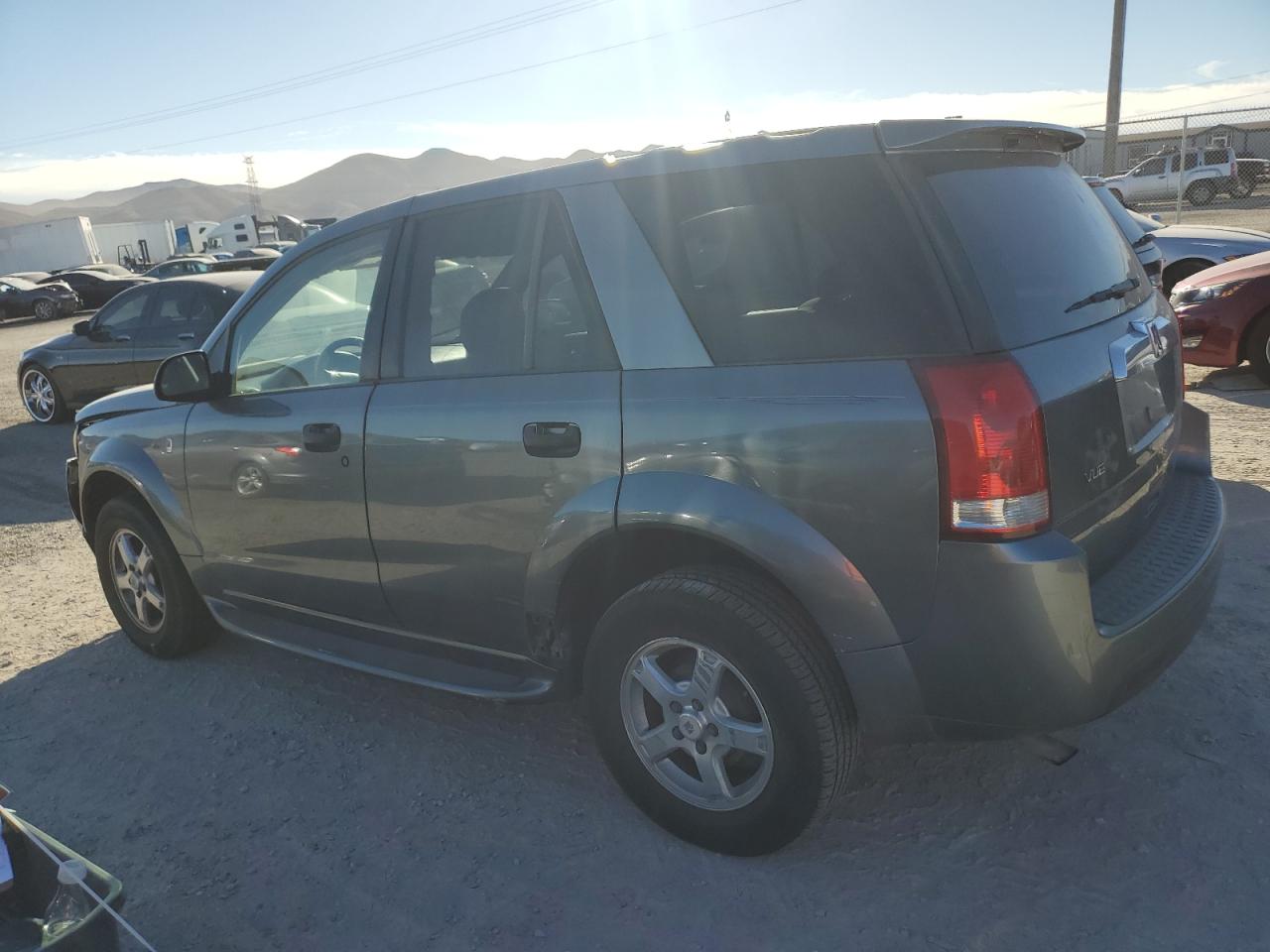 Image 2 of 2006 SATURN VUE  2006 with VIN 5GZCZ33D76S866096